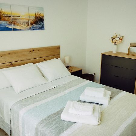 Apartamentos La Capilla Villanueva De Arosa Bilik gambar