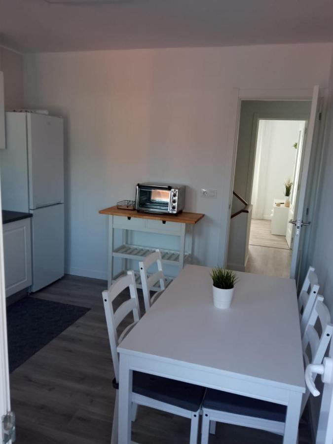Apartamentos La Capilla Villanueva De Arosa Luaran gambar