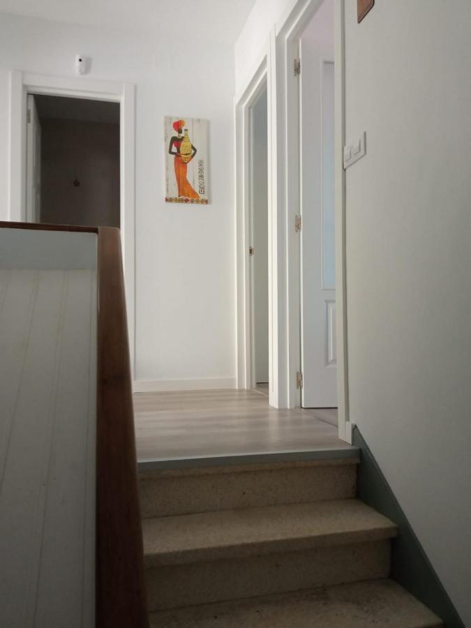 Apartamentos La Capilla Villanueva De Arosa Luaran gambar