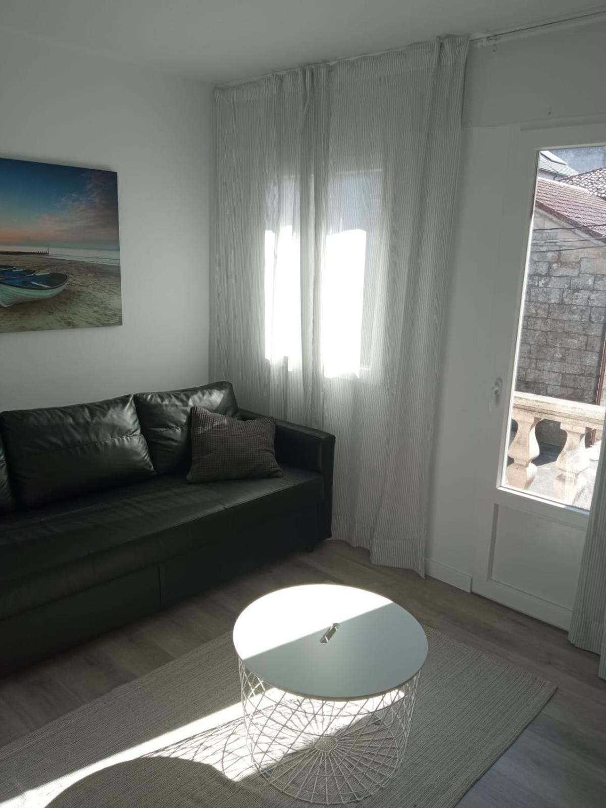 Apartamentos La Capilla Villanueva De Arosa Luaran gambar